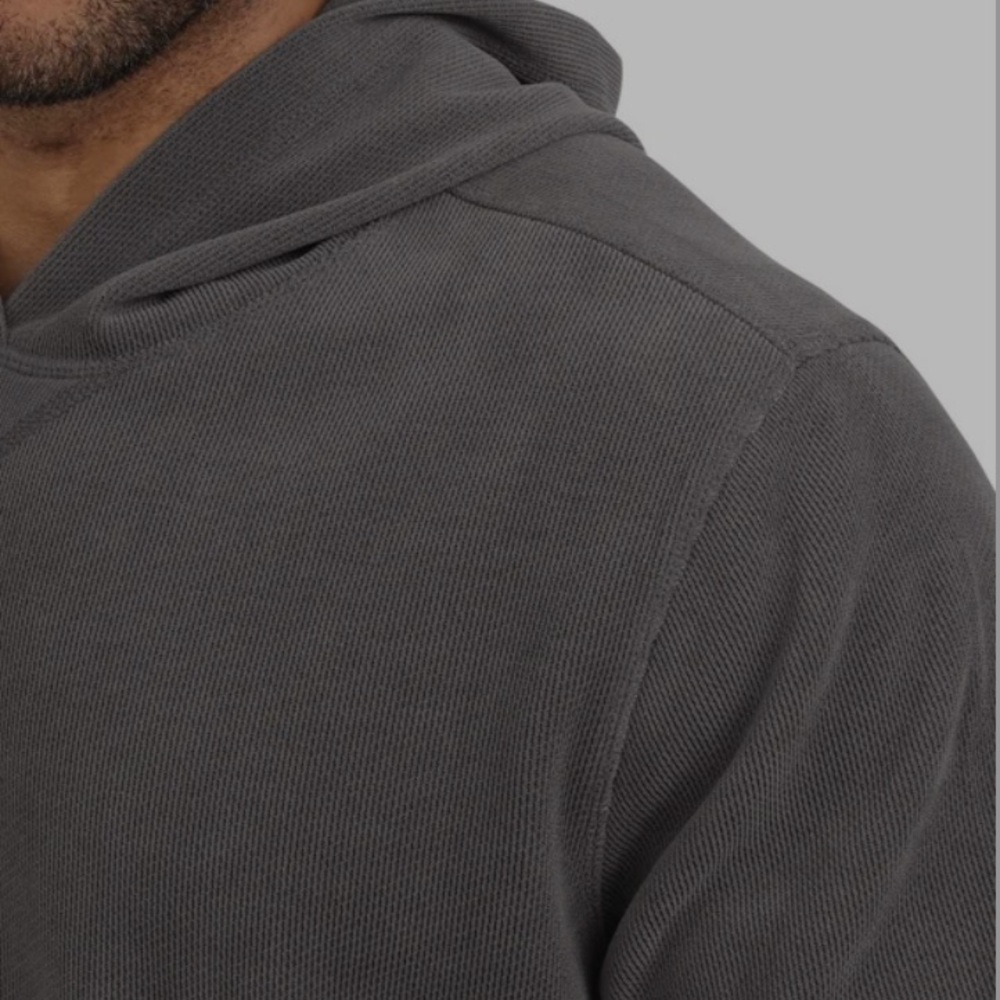 GAP Men's Charcoal Textured Hoodie - Picture 7 of 10